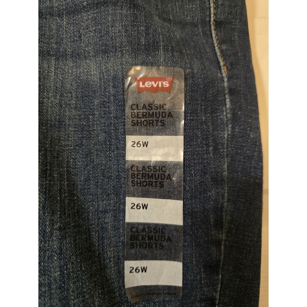 Levis Shorts Womens Size‎ 26W Blue Denim Classic Bermuda High Rise NwT - Picture 3 of 5